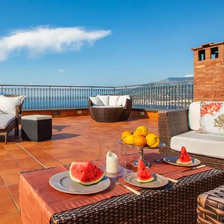 Casa Spartano سورينتو